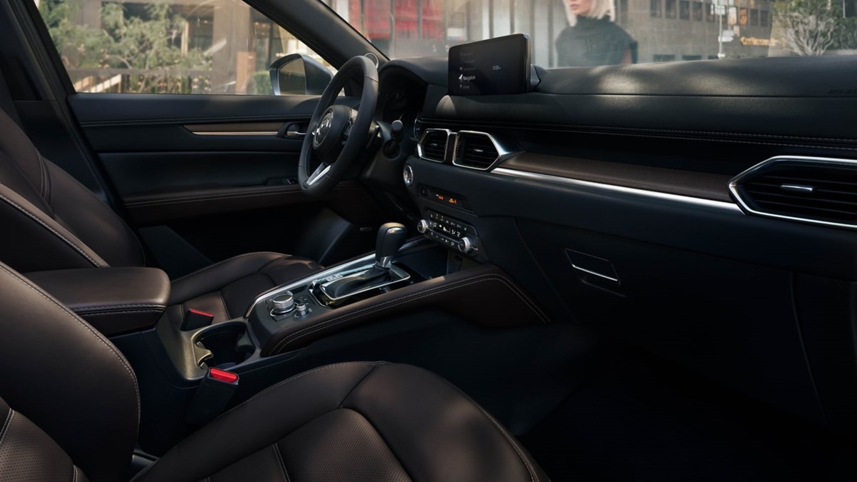 Mazda CX-5 tiếp tục dẫn đầu phân khúc C-SUV trong 7 tháng đầu năm 2025